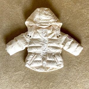 EUC Baby Gap Ski Pearl white Puffer Coat 6-12 mos